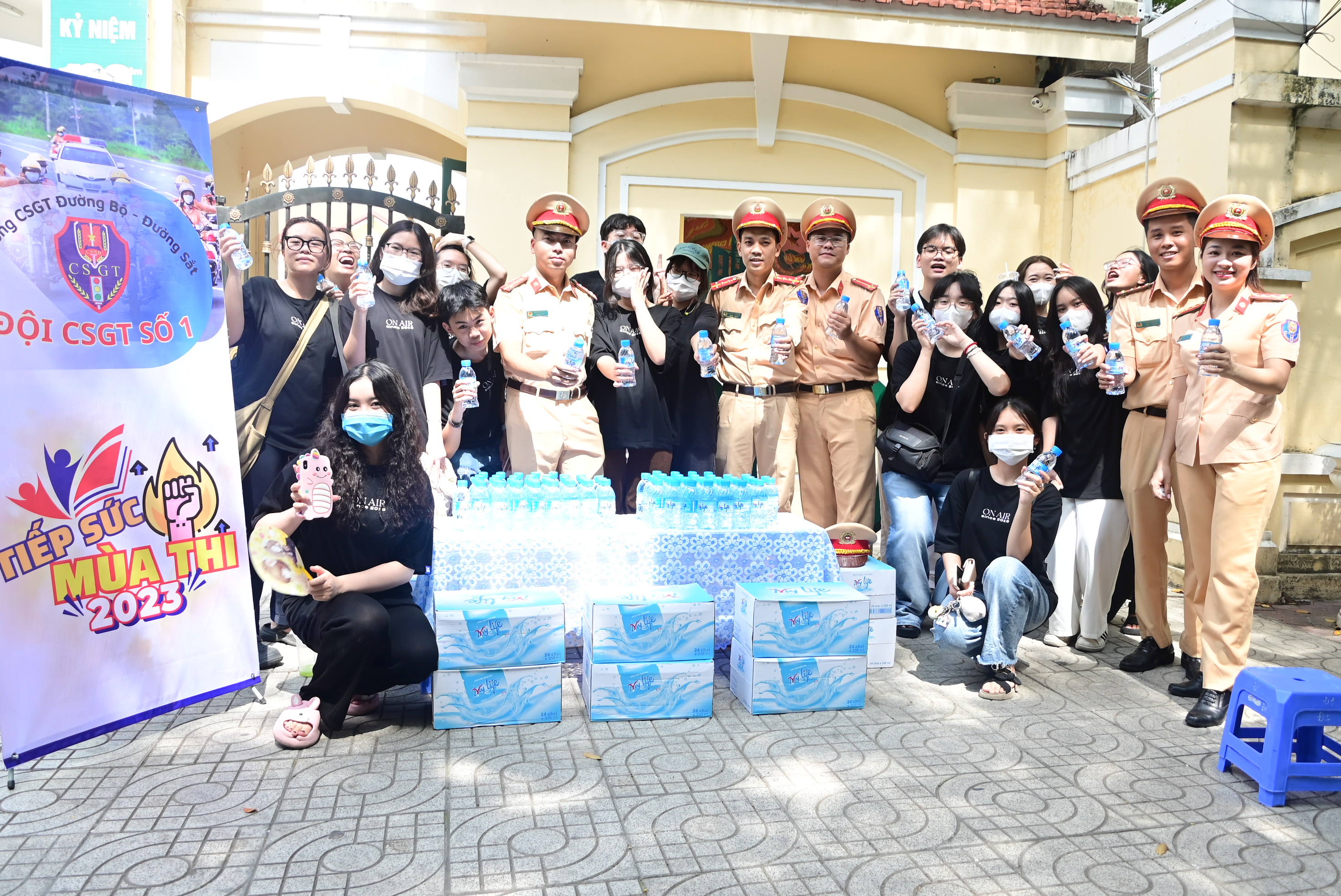 Các đơn vị Công an thành phố bảo vệ Kỳ thi vào Lớp 10 THPT, năm học 2023 - 2024